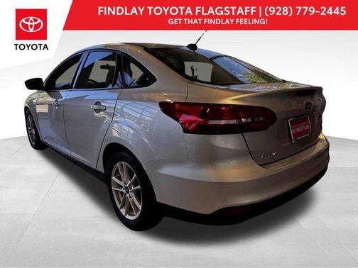 Ingot Silver 2018 Ford Focus SE