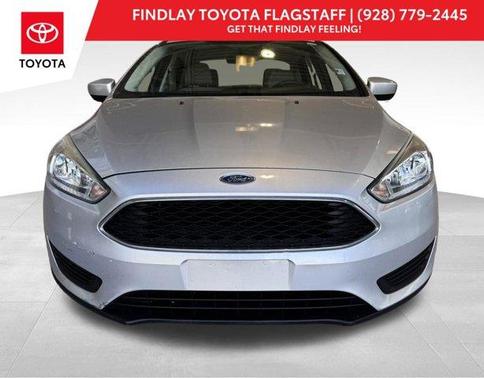 Ingot Silver 2018 Ford Focus SE