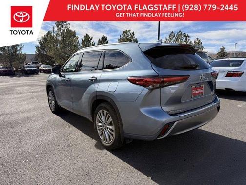 2023 Toyota Highlander Platinum
