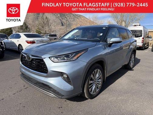 2023 Toyota Highlander Platinum