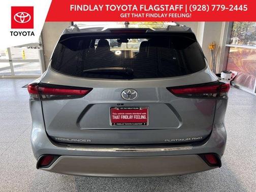 2023 Toyota Highlander Platinum