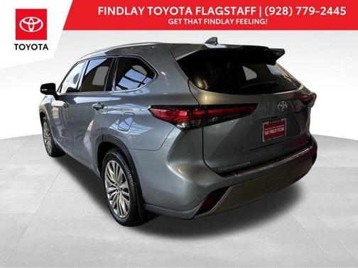 2023 Toyota Highlander Platinum