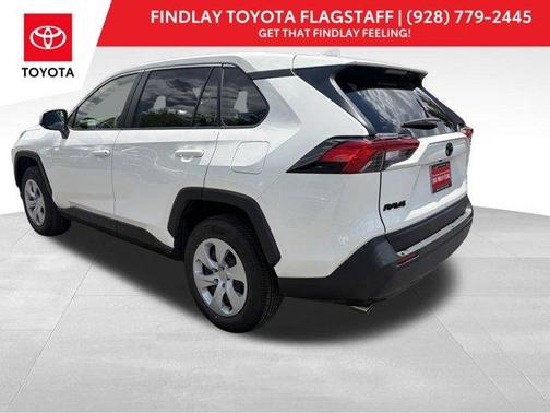 Ice 2023 Toyota RAV4 LE