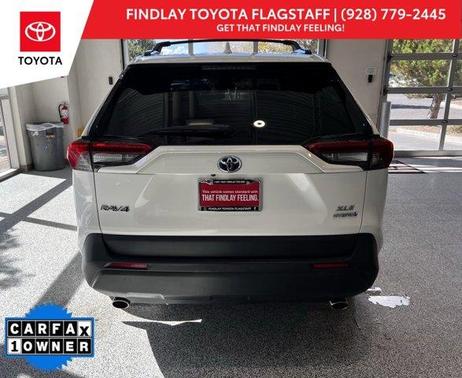 2020 Toyota RAV4 Hybrid XLE