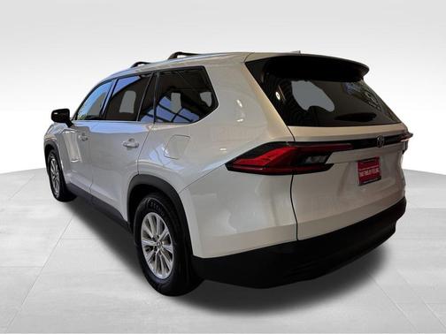 Wind Chill Pearl 2024 Toyota Grand Highlander XLE