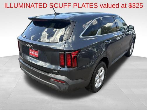 Gravity Grey 2023 Kia Sorento LX
