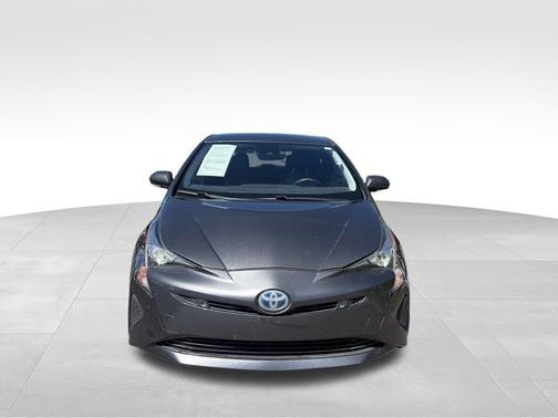 Magnetic Gray Metallic 2018 Toyota Prius Three