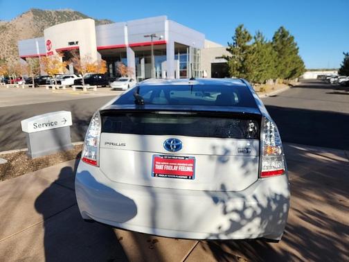2010 Toyota Prius II