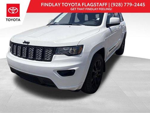 Bright White Clearcoat 2021 Jeep Grand Cherokee Laredo X