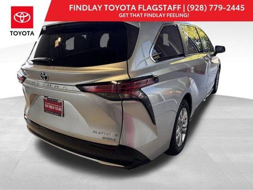 2022 Toyota Sienna Platinum 7 Passenger