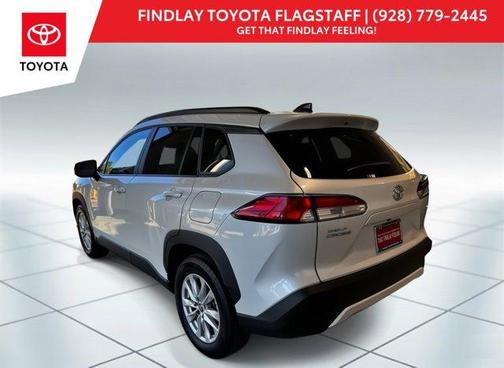 2025 Toyota Corolla Cross LE