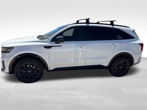 Glacial White Pearl 2022 Kia Sorento SX