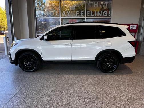 2021 Honda Pilot Black Edition