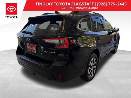 Crystal Black Silica 2022 Subaru Outback Premium