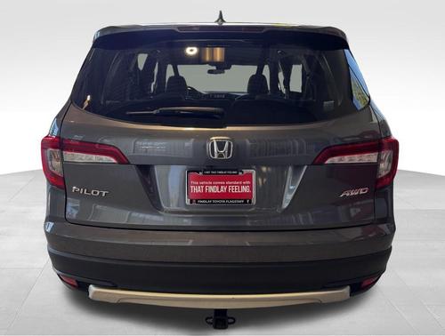 Modern Steel Metallic 2019 Honda Pilot EX