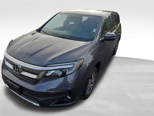 Modern Steel Metallic 2019 Honda Pilot EX
