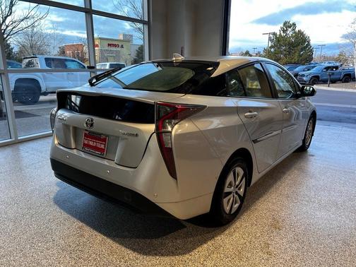 2017 Toyota Prius Two