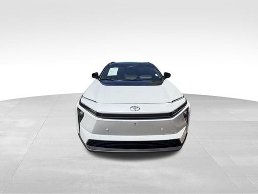 Wind Chill Pearl 2026 Toyota bZ LIMITED