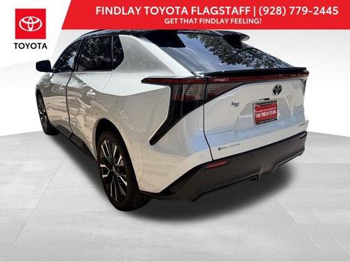 Wind Chill Pearl 2026 Toyota bZ LIMITED