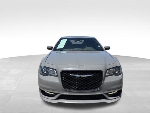 Ceramic Gray Clearcoat 2019 Chrysler 300 S