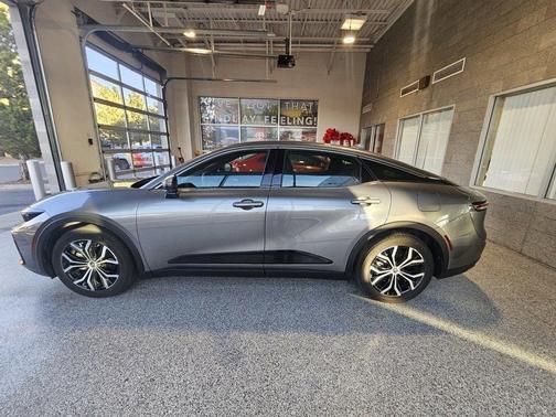 2023 Toyota Crown XLE