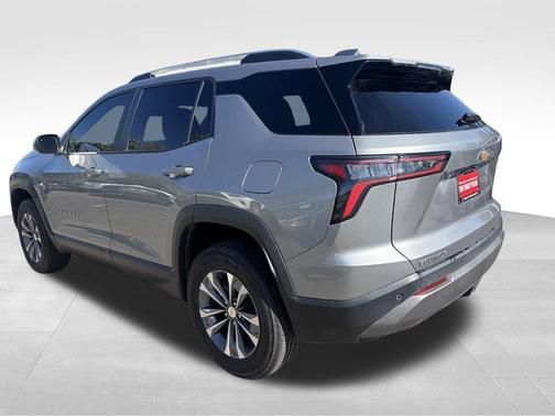 Sterling Gray Metallic 2025 Chevrolet Equinox 1LT