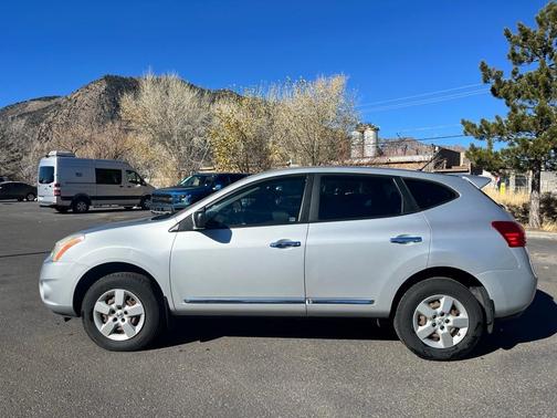 2011 Nissan Rogue S