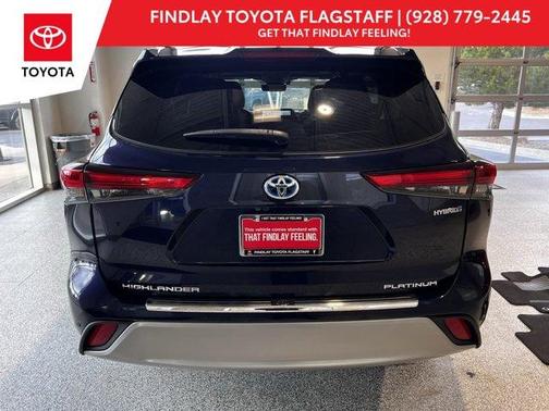 2020 Toyota Highlander Hybrid Platinum
