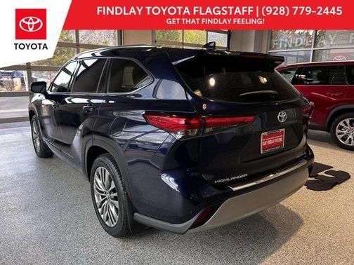 2020 Toyota Highlander Hybrid Platinum
