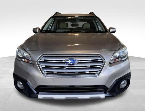 Tungsten Metallic 2016 Subaru Outback 3.6R Limited