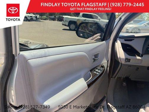 Celestial Silver Metallic 2020 Toyota Sienna XLE