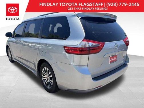 Celestial Silver Metallic 2020 Toyota Sienna XLE