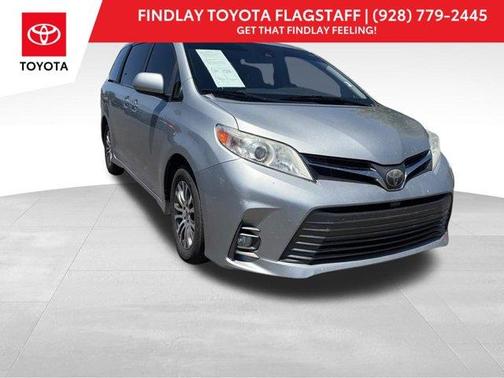 Celestial Silver Metallic 2020 Toyota Sienna XLE