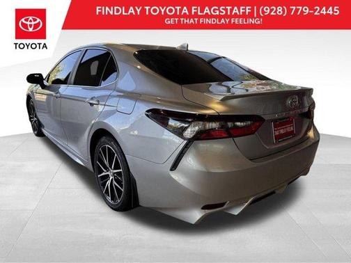 Celestial Silver Metallic 2023 Toyota Camry SE
