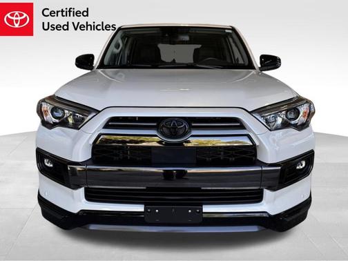 Blizzard Pearl 2021 Toyota 4Runner Nightshade