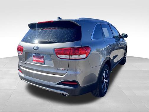 2016 Kia Sorento EX