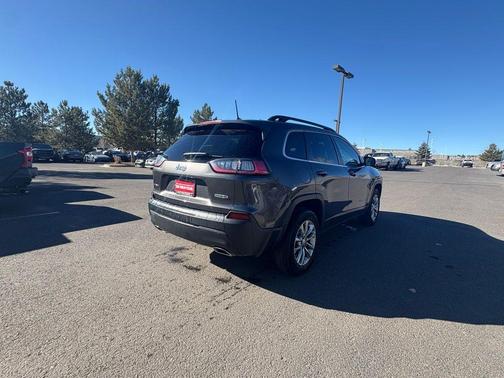2022 Jeep Cherokee Latitude Lux