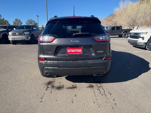 2022 Jeep Cherokee Latitude Lux