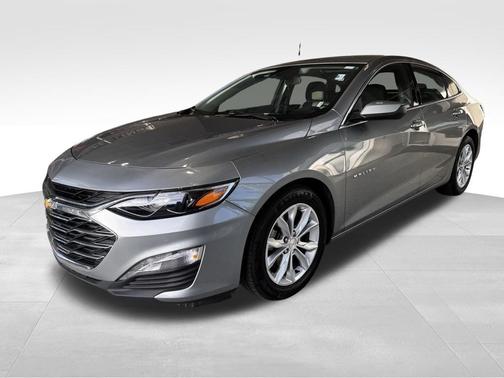 Sterling Gray Metallic 2024 Chevrolet Malibu FWD 1LT