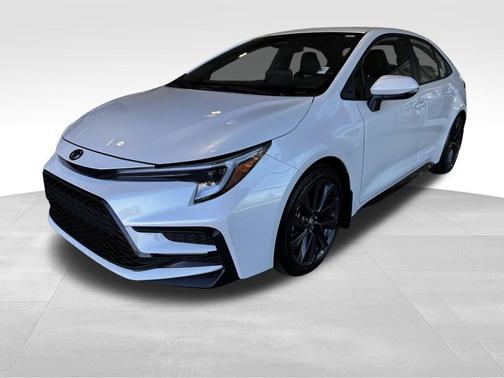 Wind Chill Pearl 2026 Toyota Corolla XSE