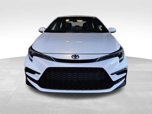 Wind Chill Pearl 2026 Toyota Corolla XSE