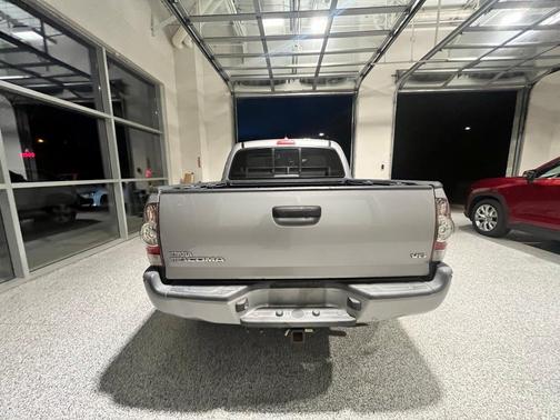 2015 Toyota Tacoma Base