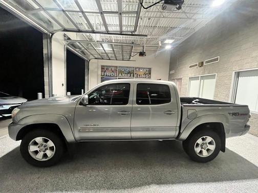 2015 Toyota Tacoma Base