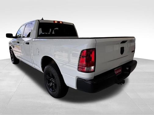 Bright White Clearcoat 2024 RAM 1500 Classic Tradesman