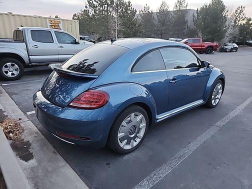 2018 Volkswagen Beetle 2.0T SE