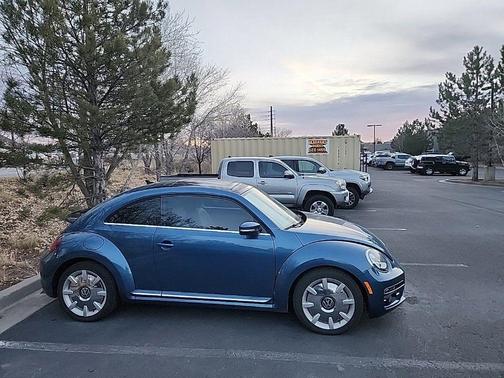 2018 Volkswagen Beetle 2.0T SE