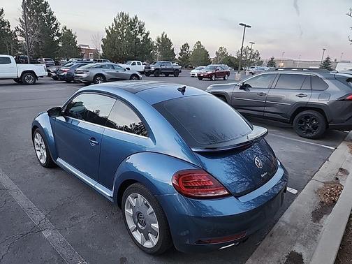 2018 Volkswagen Beetle 2.0T SE
