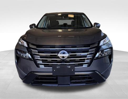 Gun Metallic 2024 Nissan Rogue SV