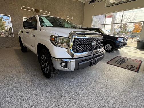 2019 Toyota Tundra SR5