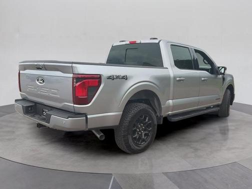 ICONIC SILVER METALLIC 2024 Ford F-150 XLT